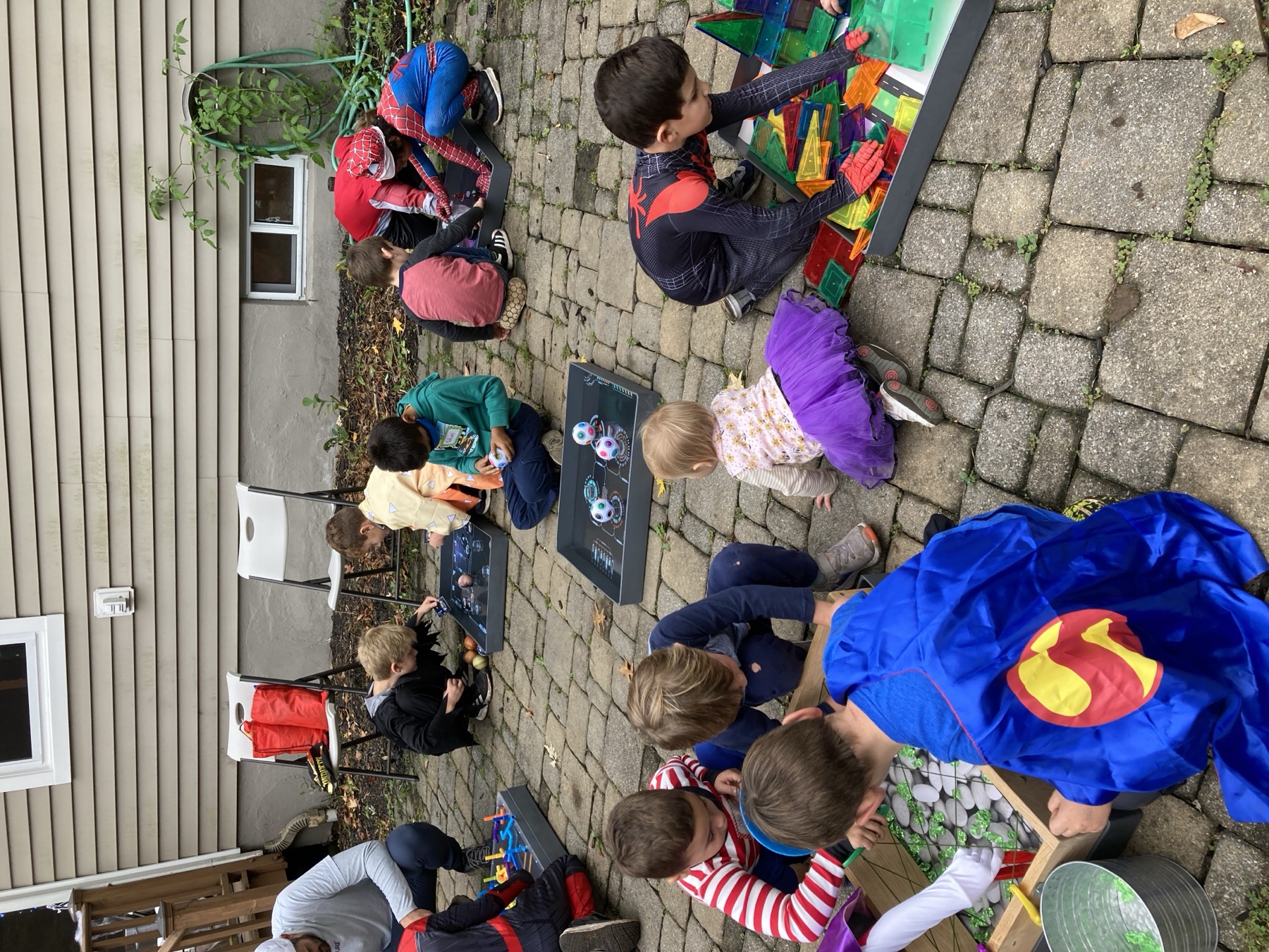 Kids at a birthday party in Maplewood